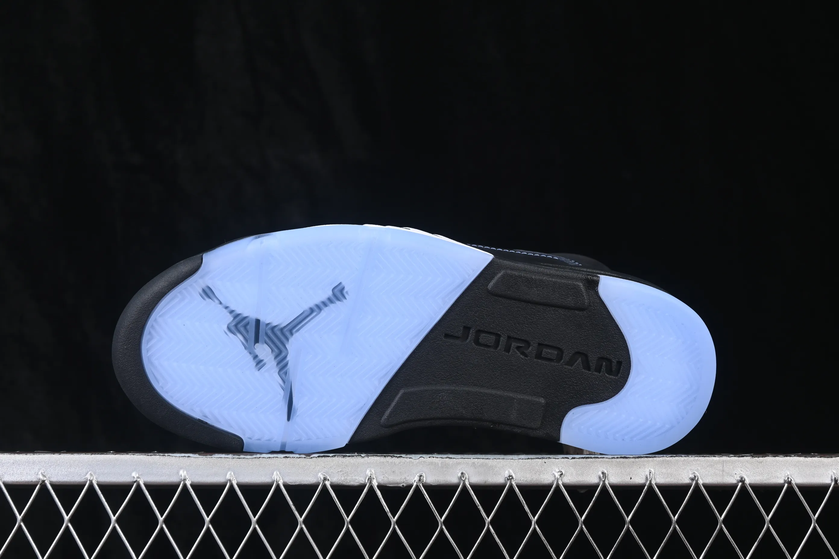 All categories Air Jordan Jordan series basketball shoes Air Jordan 5 GX foreign trade version Air Jordan 5 Retro "Black University Blue" AJ5 Joe 5 University Blue DD0587-008
